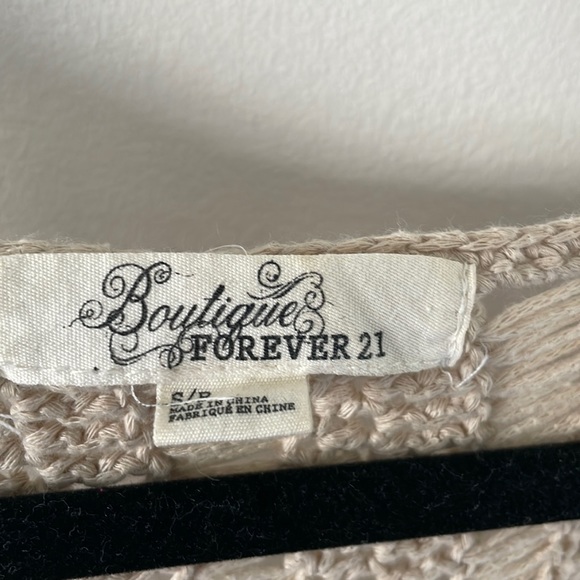 Crocheted Top/dress/beach cover-up, small - Picture 4 of 6